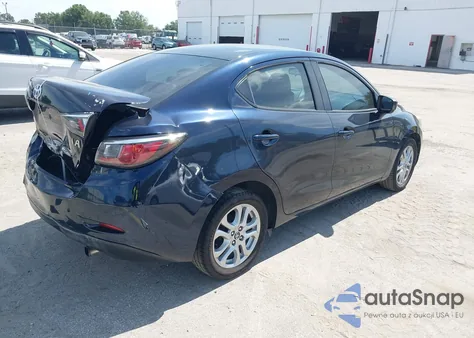 2018 Toyota Yaris Ia из США, поврежденный, VIN 3MYDLBYV0JY303616